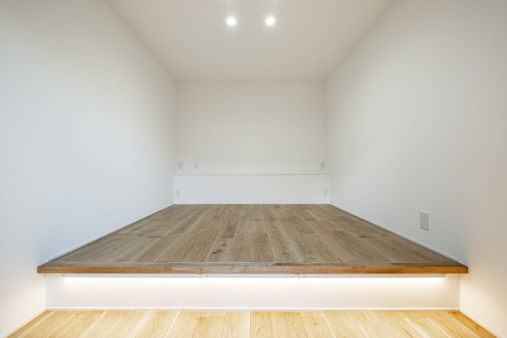 所沢市-注文住宅-テラスを眺める家-寝室