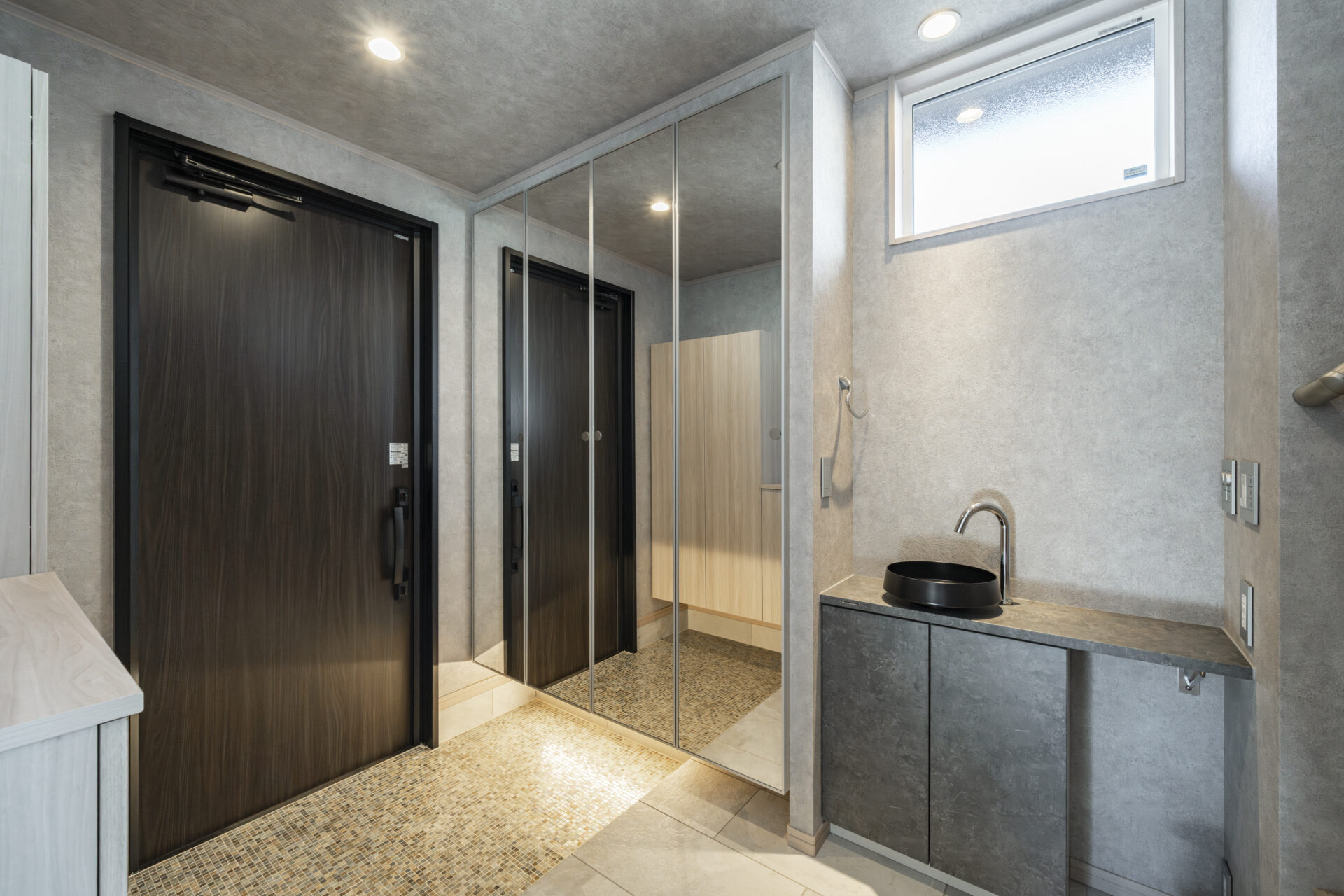 2.練馬区高野台_加藤邸_注文住宅_玄関2