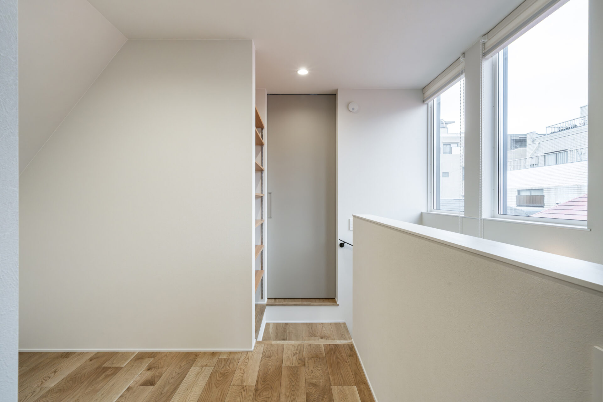 10.武蔵野市注文住宅_横田邸_ホール